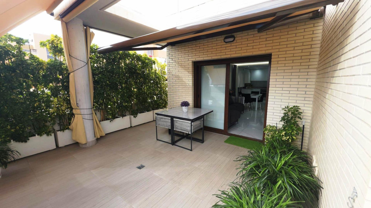 Se vende Ático de 3 dormitorios en Costa Blanca, Alicante, España