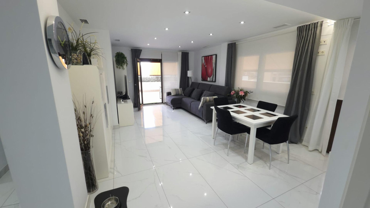 Se vende Ático de 3 dormitorios en Costa Blanca, Alicante, España