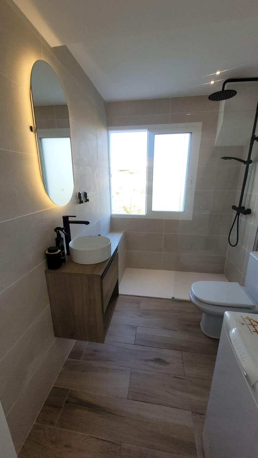 Se vende Apartamento Planta Media de 2 dormitorios en Costa Blanca, Alicante, España