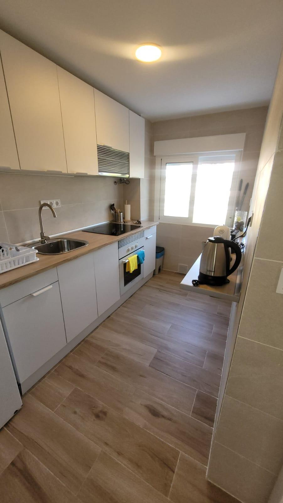 Se vende Apartamento Planta Media de 2 dormitorios en Costa Blanca, Alicante, España