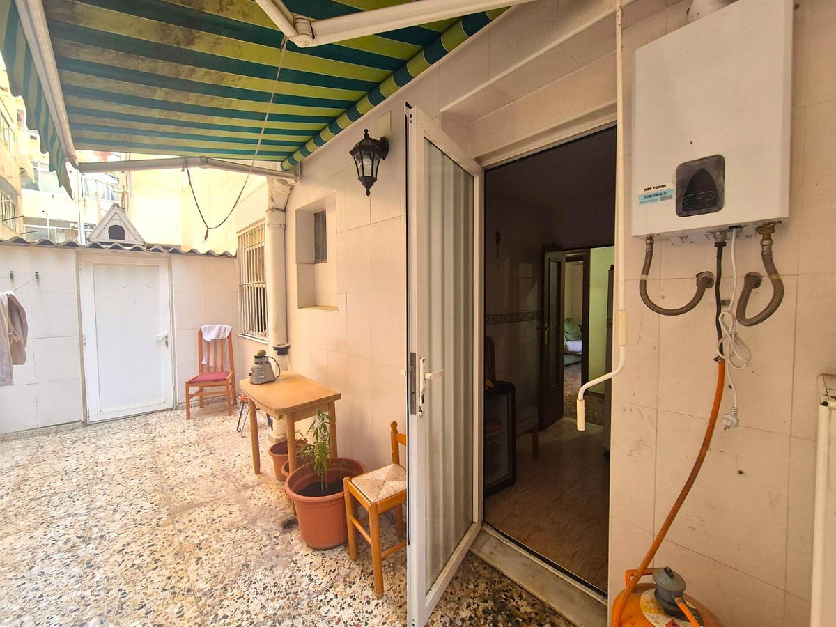 Se vende Apartamento Planta Media de 3 dormitorios en Costa Blanca, Alicante, España