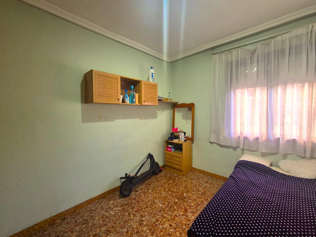 Se vende Apartamento Planta Media de 3 dormitorios en Costa Blanca, Alicante, España