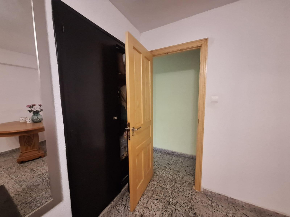 Se vende Apartamento Planta Media de 3 dormitorios en Costa Blanca, Alicante, España