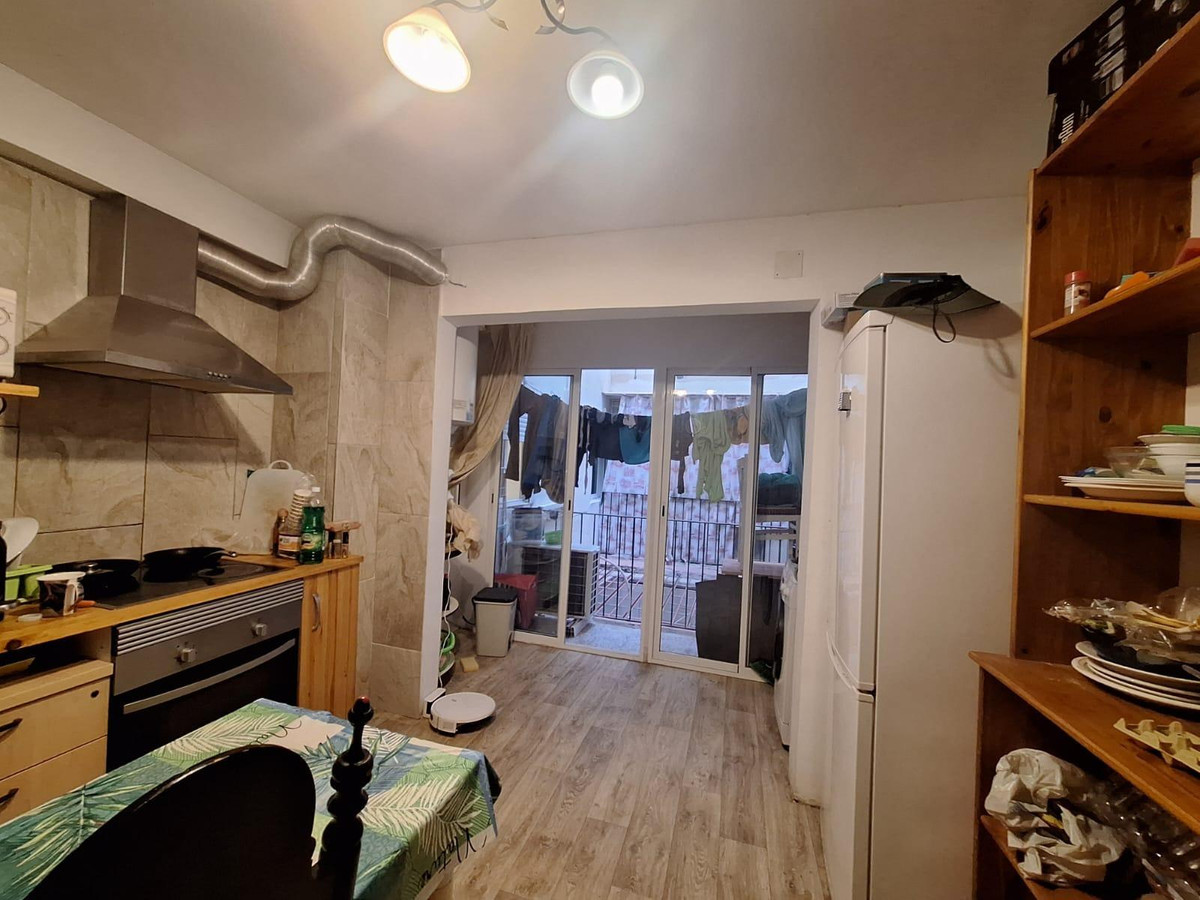 Se vende Apartamento Planta Media de 3 dormitorios en Costa Blanca, Alicante, España