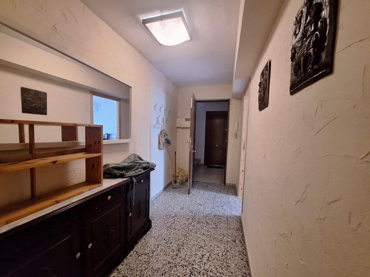 Se vende Apartamento Planta Media de 3 dormitorios en Costa Blanca, Alicante, España