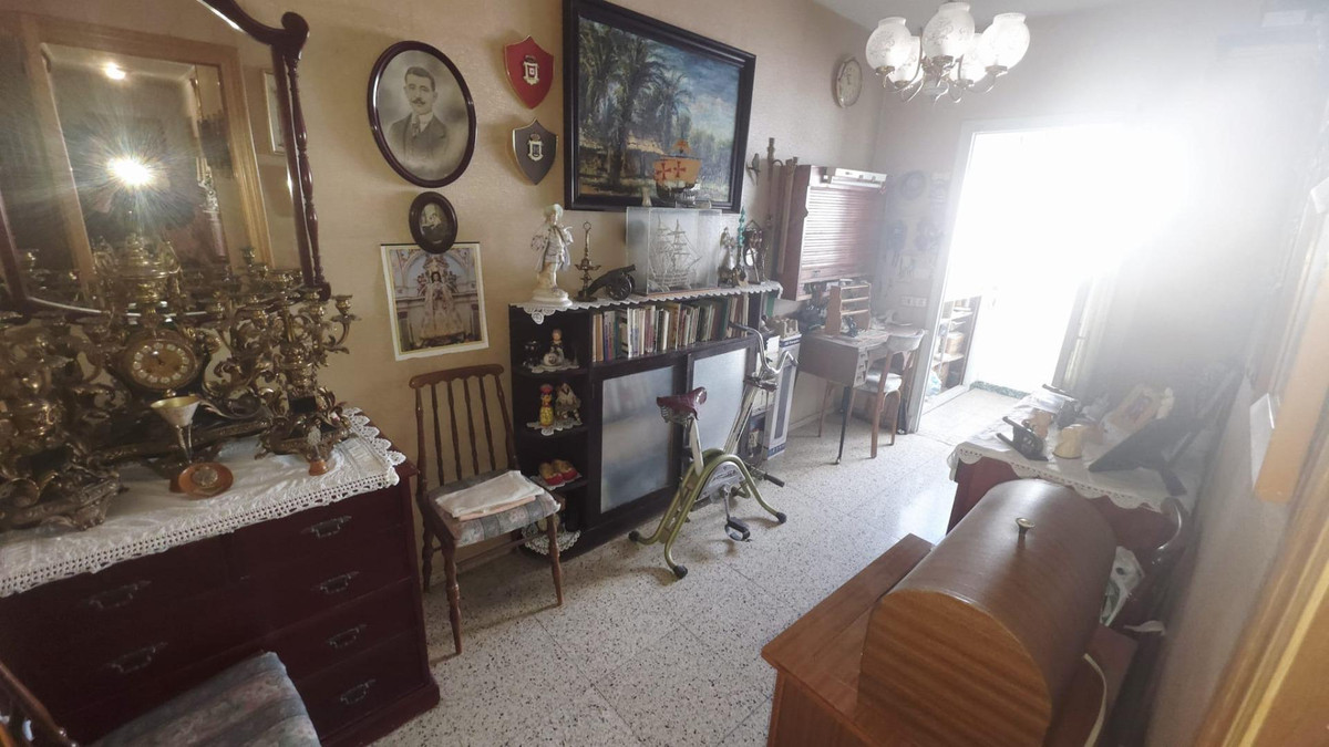 Se vende Apartamento Planta Media de 4 dormitorios en Costa Blanca, Alicante, España