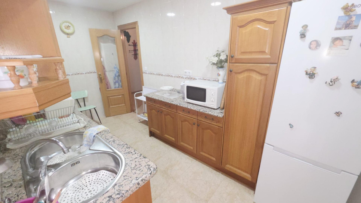 Se vende Apartamento Planta Media de 4 dormitorios en Costa Blanca, Alicante, España