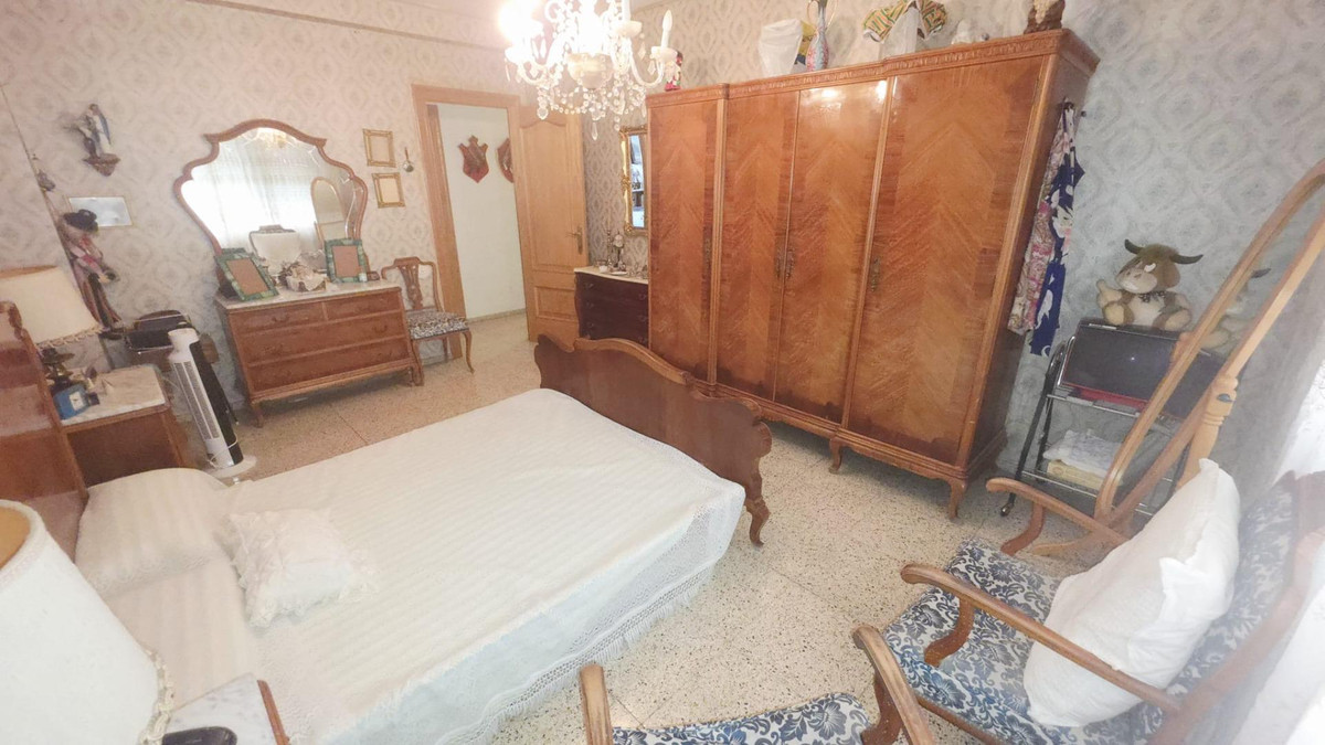Se vende Apartamento Planta Media de 4 dormitorios en Costa Blanca, Alicante, España