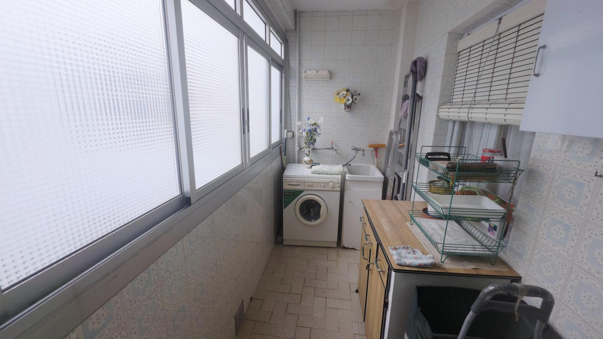 Se vende Apartamento Planta Media de 4 dormitorios en Costa Blanca, Alicante, España