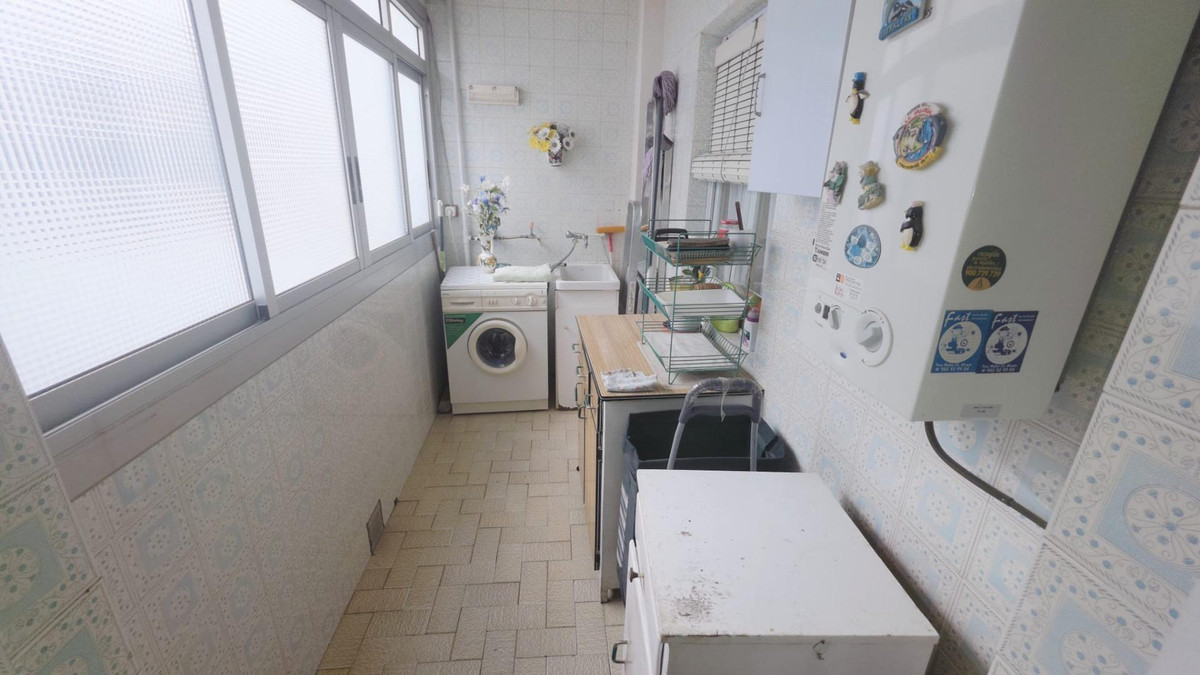 Se vende Apartamento Planta Media de 4 dormitorios en Costa Blanca, Alicante, España