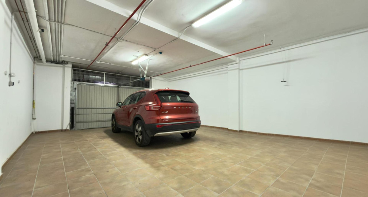 Se vende Bungalow de 6 dormitorios en Costa Blanca, Alicante, España