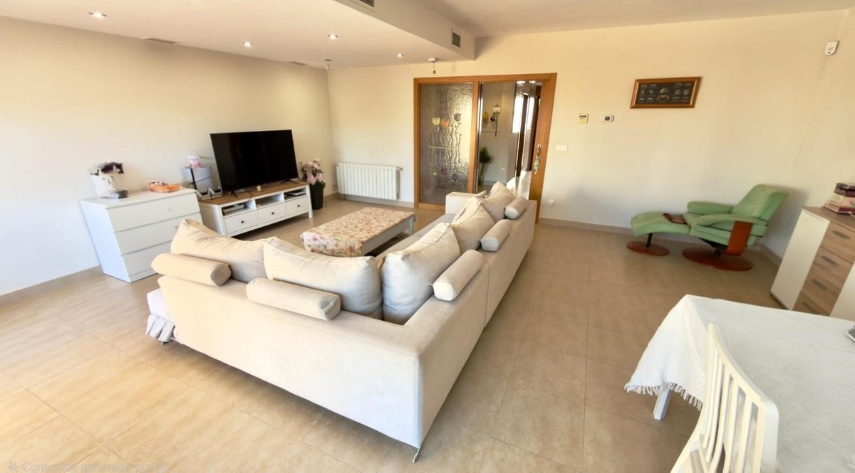 Se vende Bungalow de 6 dormitorios en Costa Blanca, Alicante, España