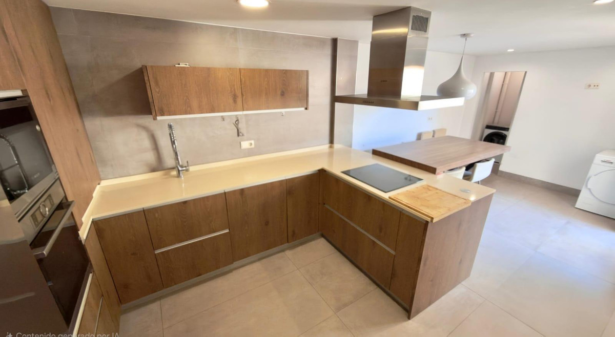 Se vende Bungalow de 6 dormitorios en Costa Blanca, Alicante, España