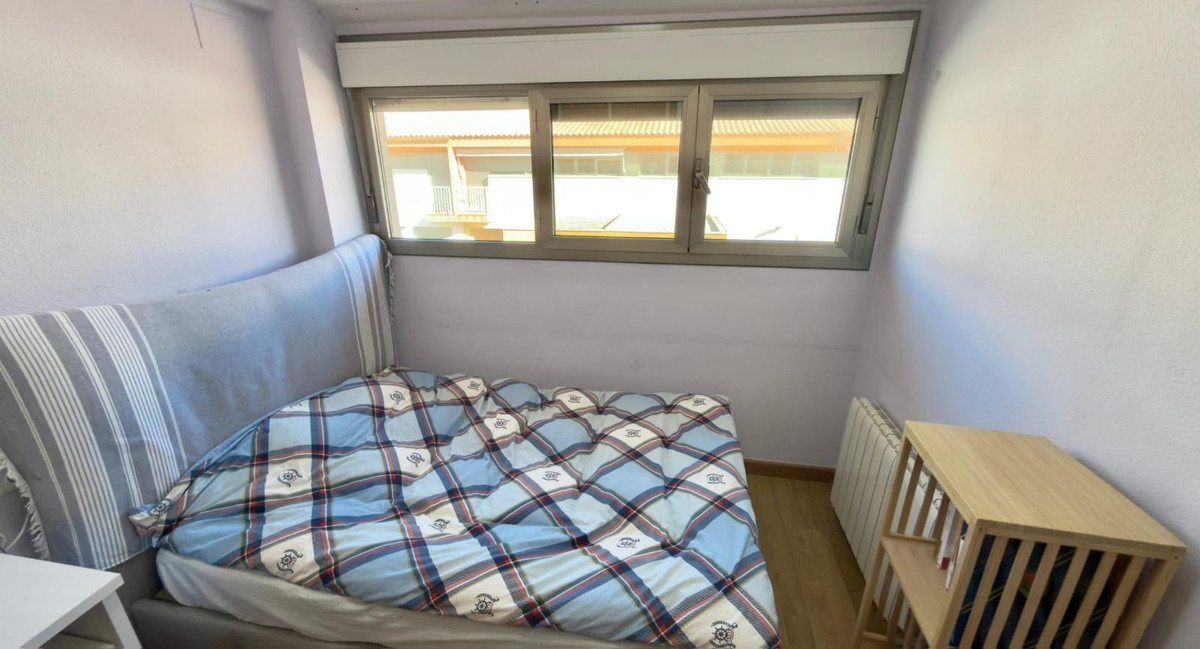 Se vende Bungalow de 6 dormitorios en Costa Blanca, Alicante, España