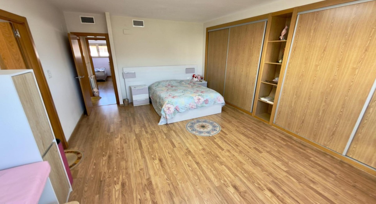Se vende Bungalow de 6 dormitorios en Costa Blanca, Alicante, España