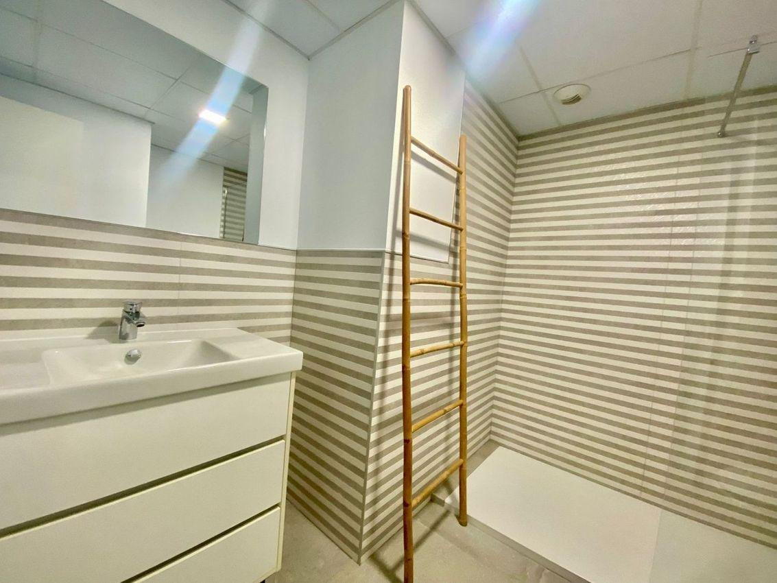 Se vende Apartamento Planta Media de 3 dormitorios en Costa Blanca, Alicante, España