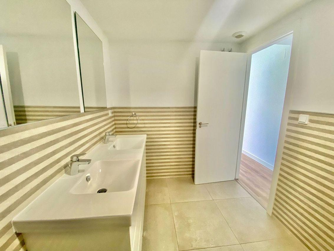 Se vende Apartamento Planta Media de 3 dormitorios en Costa Blanca, Alicante, España