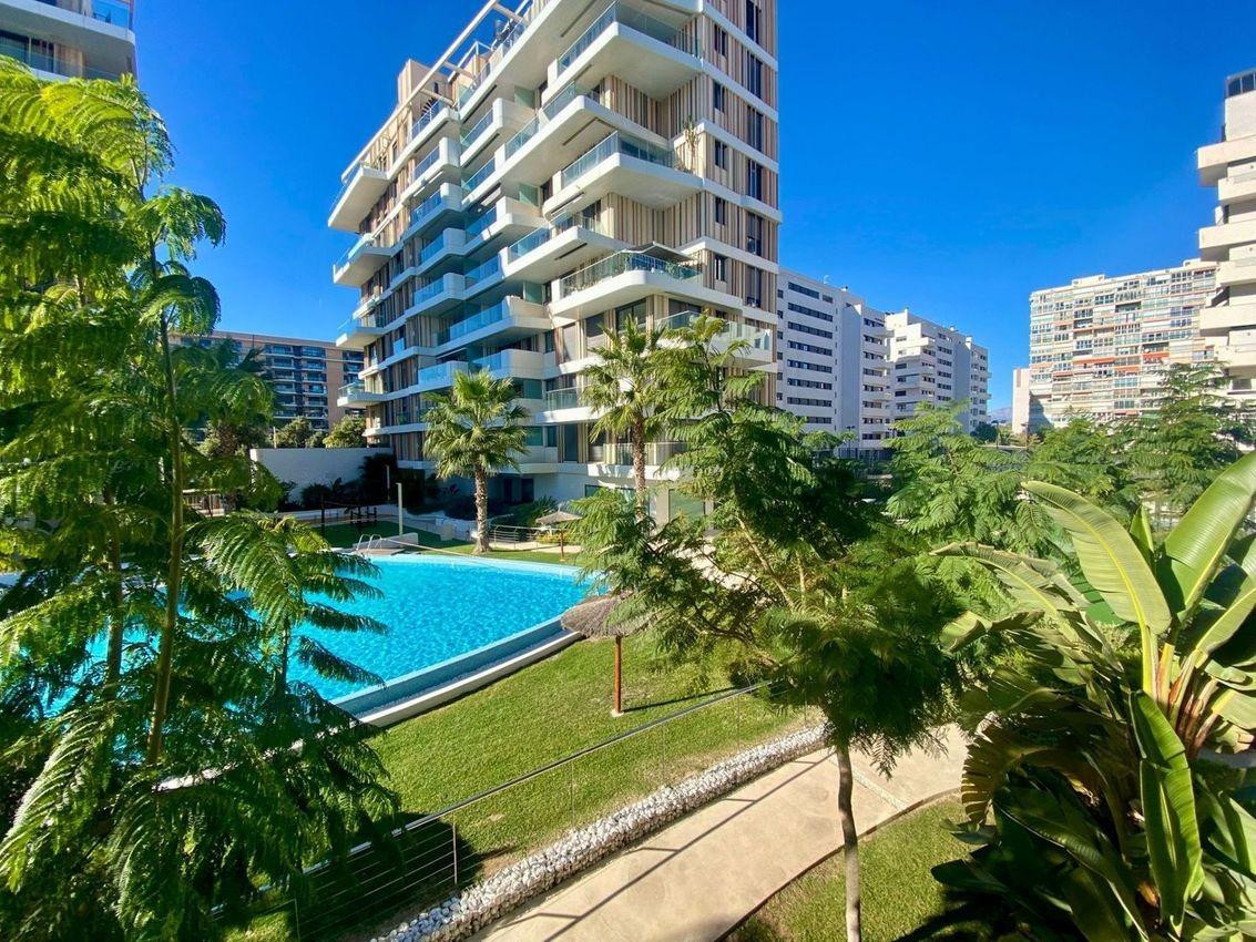 Se vende Apartamento Planta Media de 3 dormitorios en Costa Blanca, Alicante, España