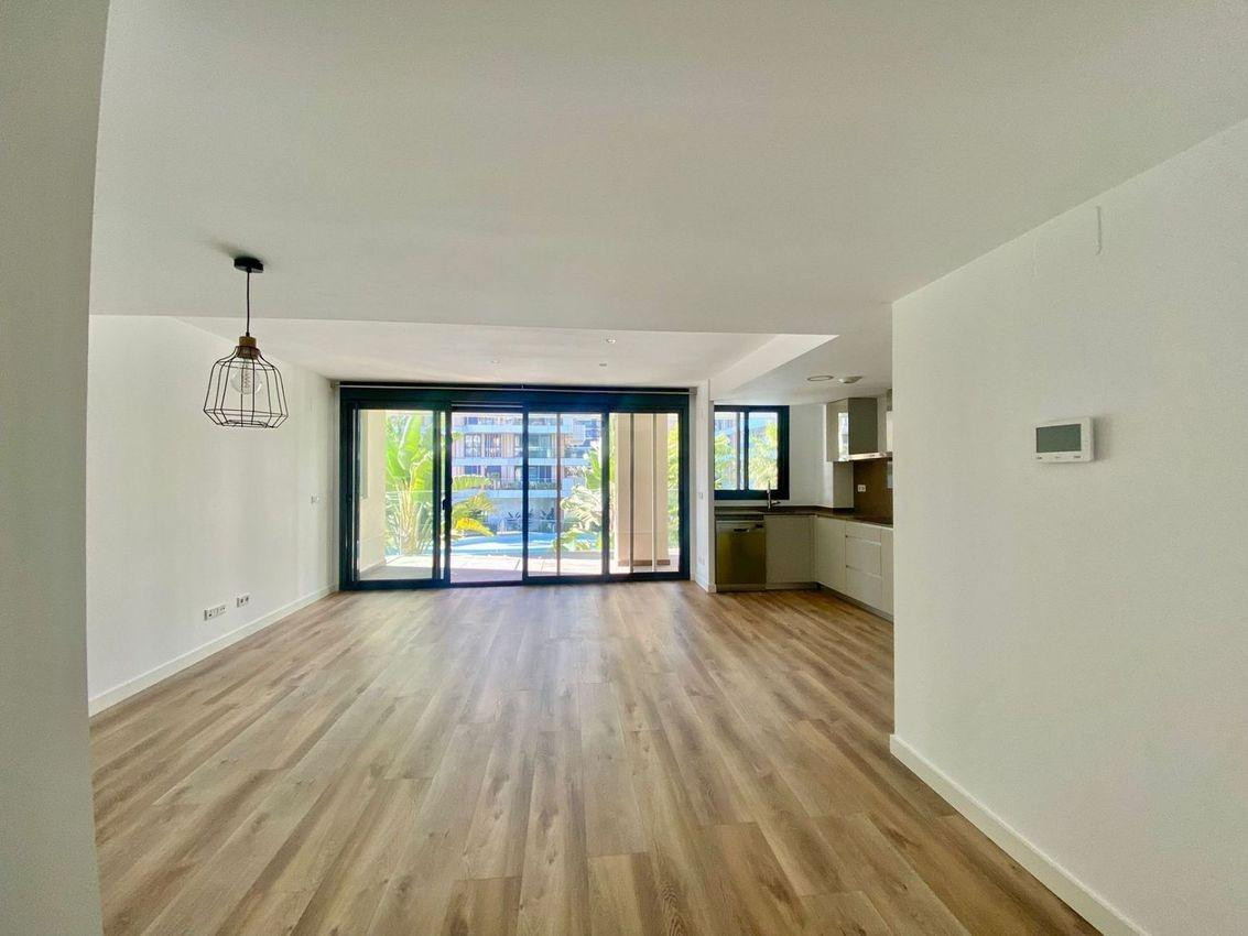 Se vende Apartamento Planta Media de 3 dormitorios en Costa Blanca, Alicante, España