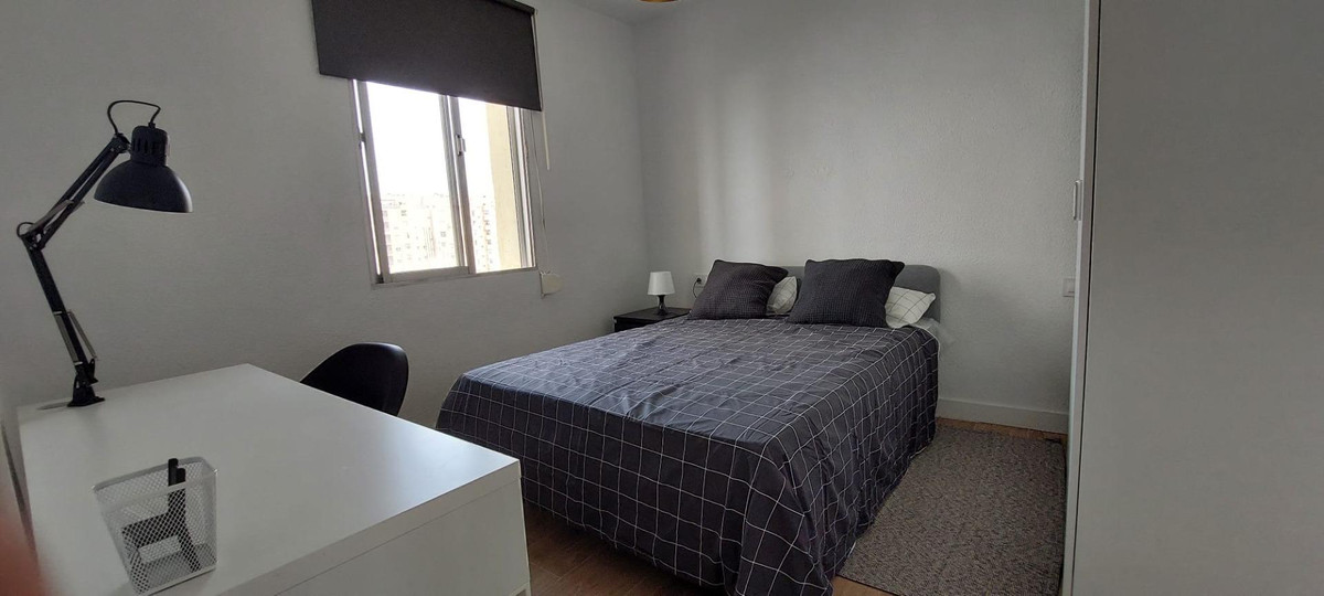 Se vende Apartamento Planta Media de 3 dormitorios en Costa Blanca, Alicante, España