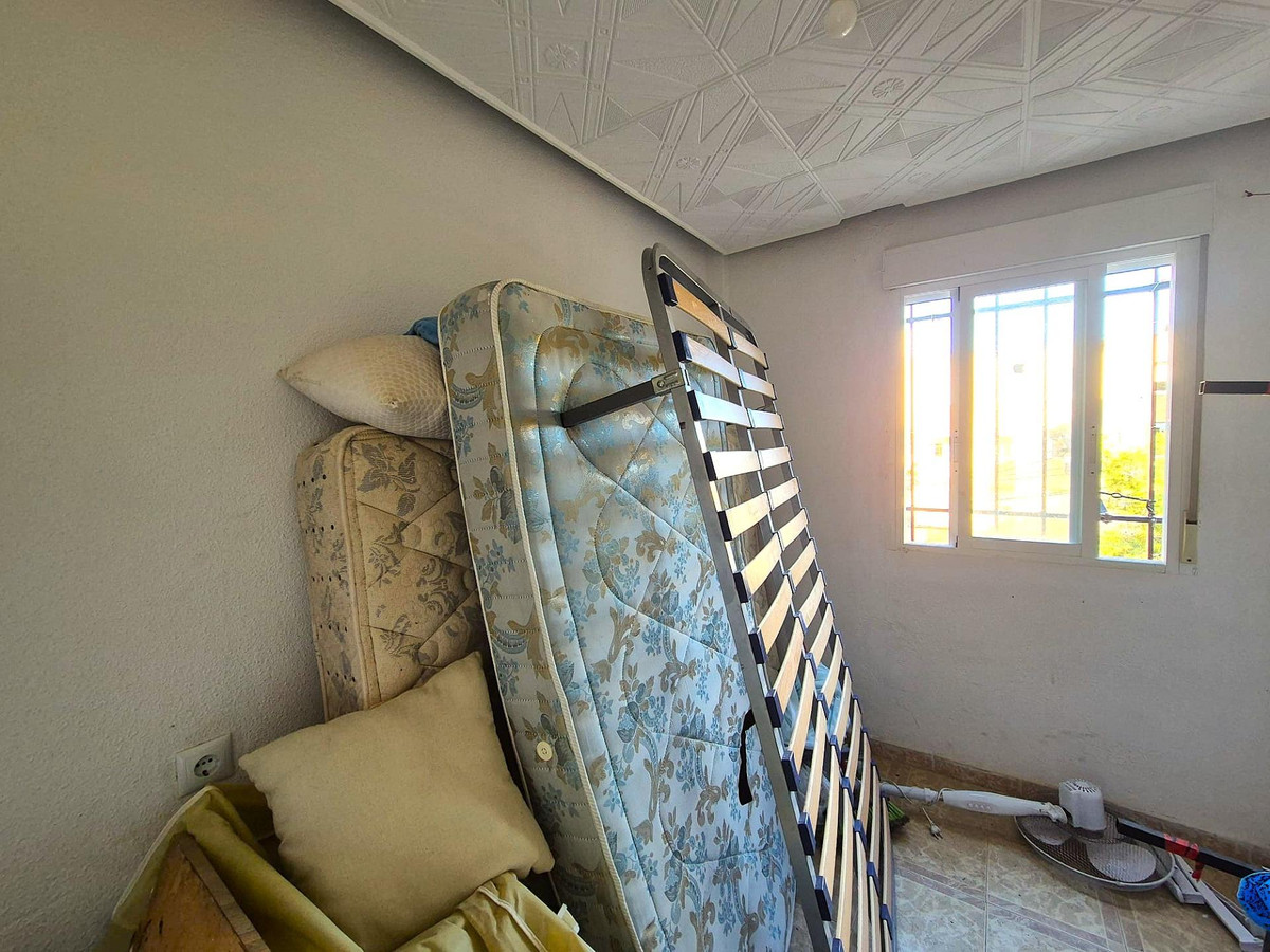 Se vende Apartamento Planta Media de 6 dormitorios en Costa Blanca, Alicante, España