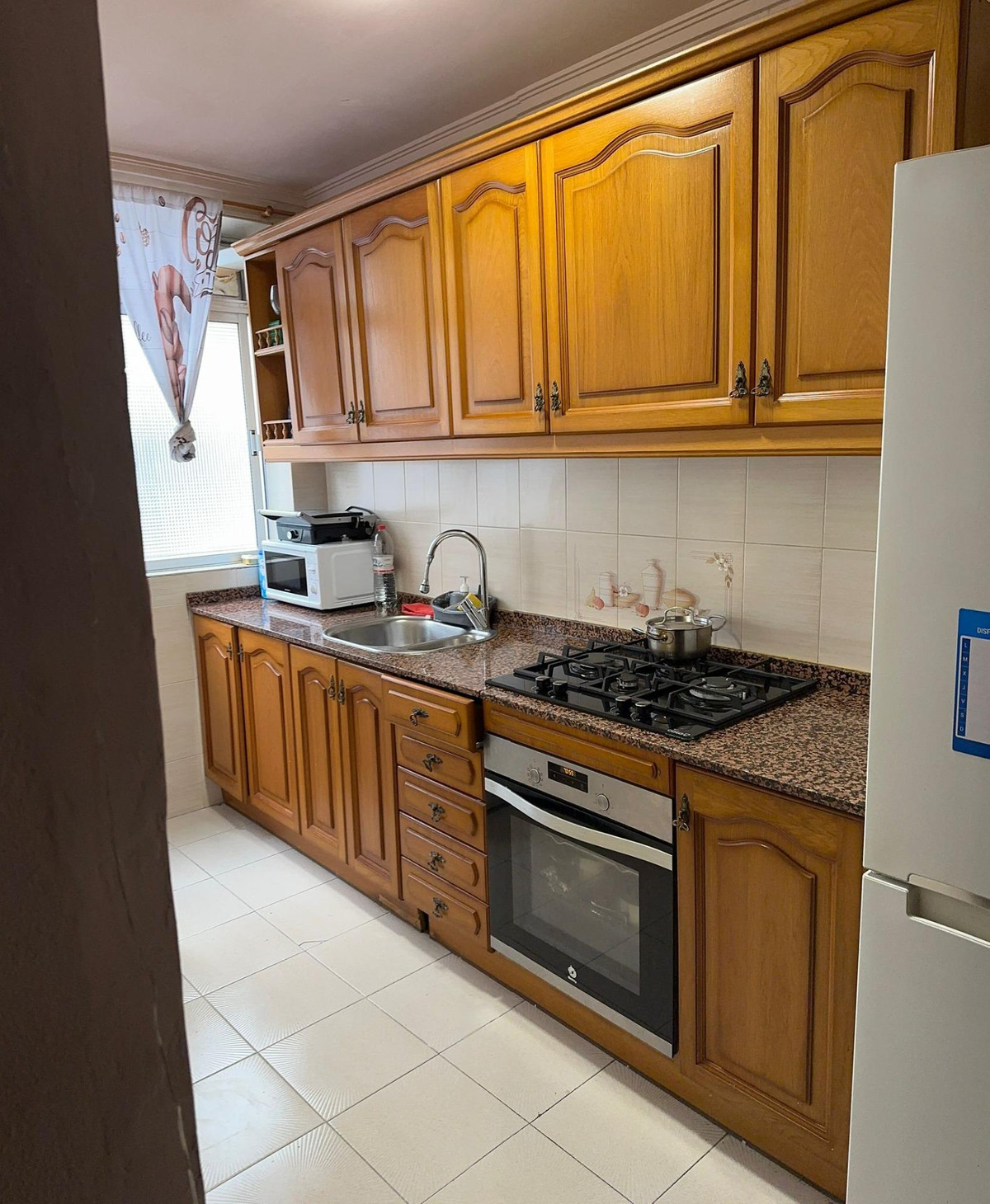 Se vende Apartamento Planta Media de 3 dormitorios en Costa Blanca, Alicante, España