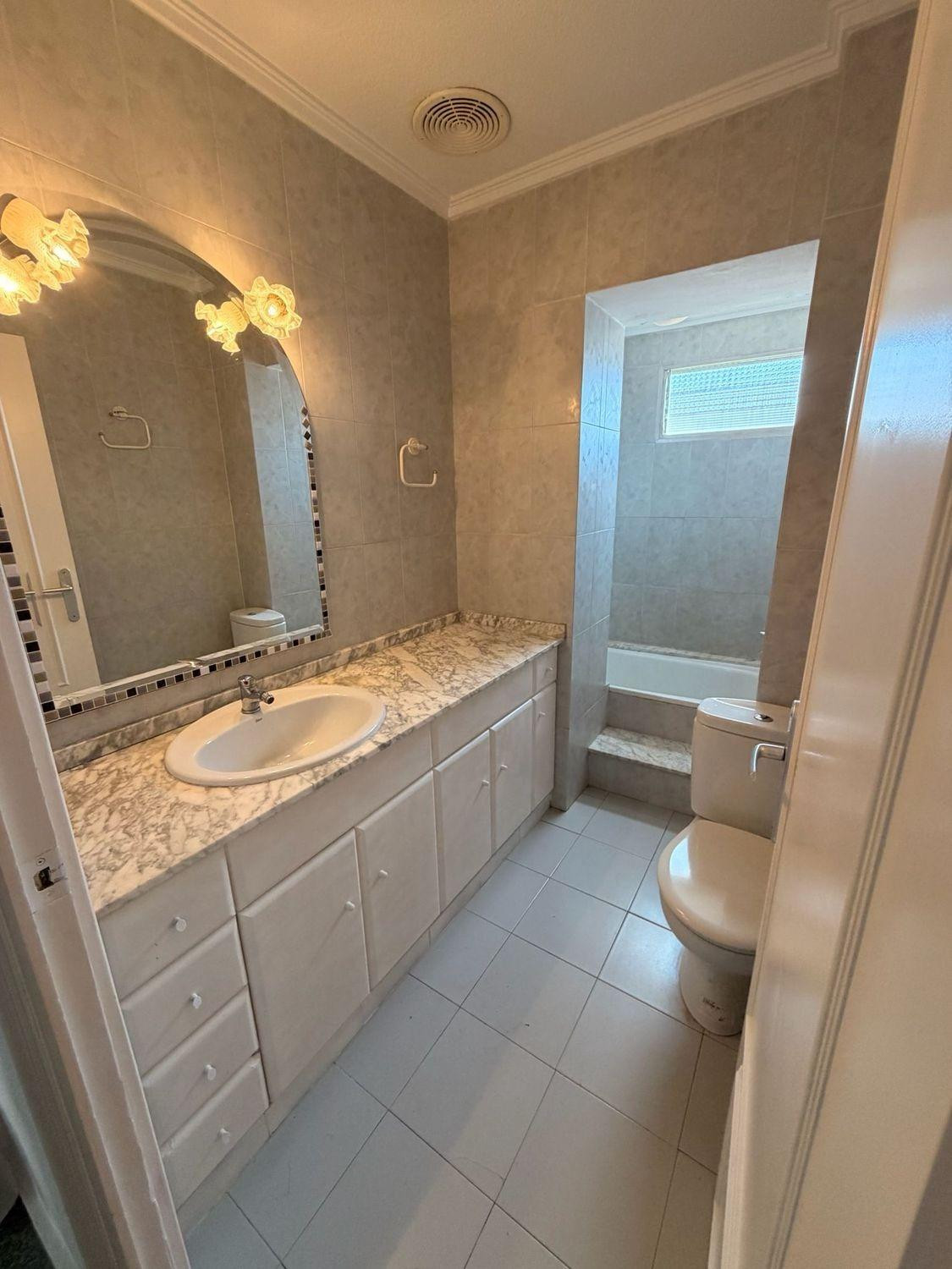 2 Bed Apartment for sale in Alicante Costa Blanca, Alicante, Spain
