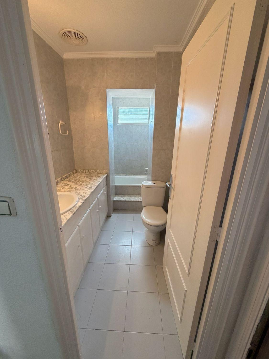 2 Bed Apartment for sale in Alicante Costa Blanca, Alicante, Spain