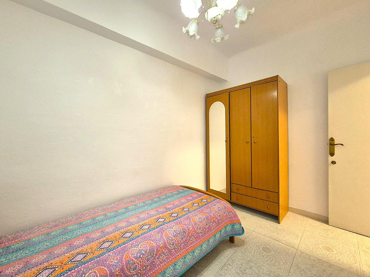 Se vende Apartamento Planta Media de 3 dormitorios en Costa Blanca, Alicante, España