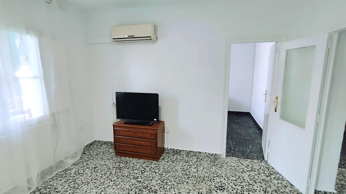Se vende Apartamento Planta Media de 2 dormitorios en Costa Blanca, Alicante, España