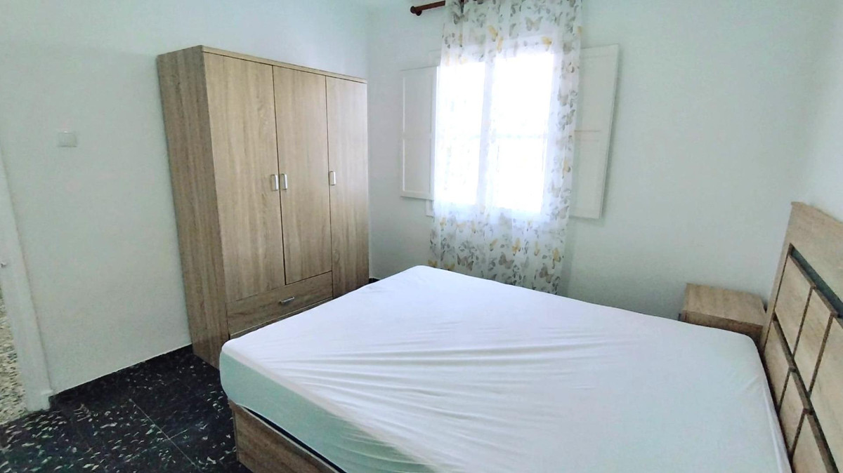 Se vende Apartamento Planta Media de 2 dormitorios en Costa Blanca, Alicante, España