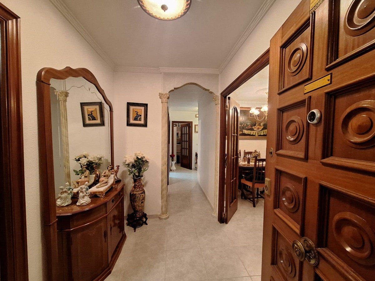 Se vende Apartamento Planta Media de 4 dormitorios en Costa Blanca, Alicante, España