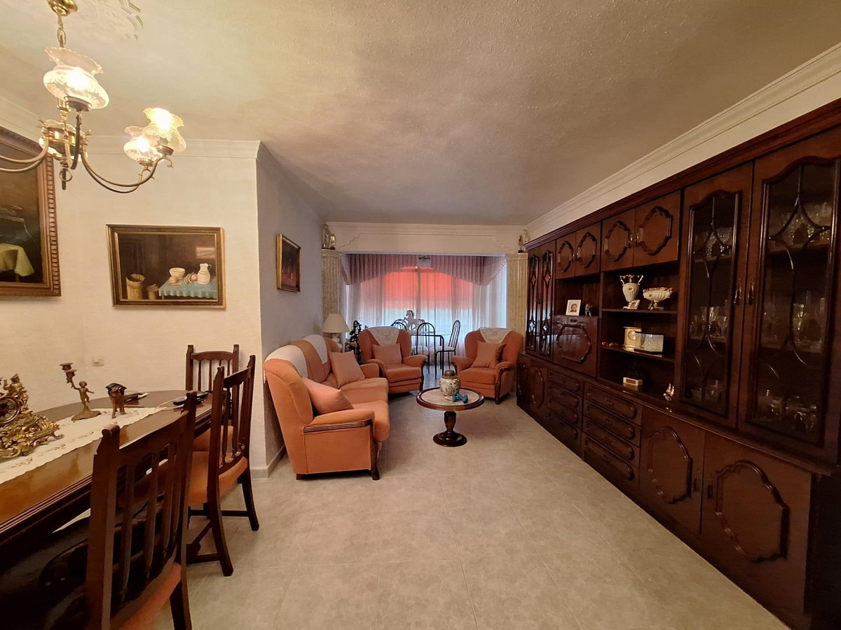 Se vende Apartamento Planta Media de 4 dormitorios en Costa Blanca, Alicante, España