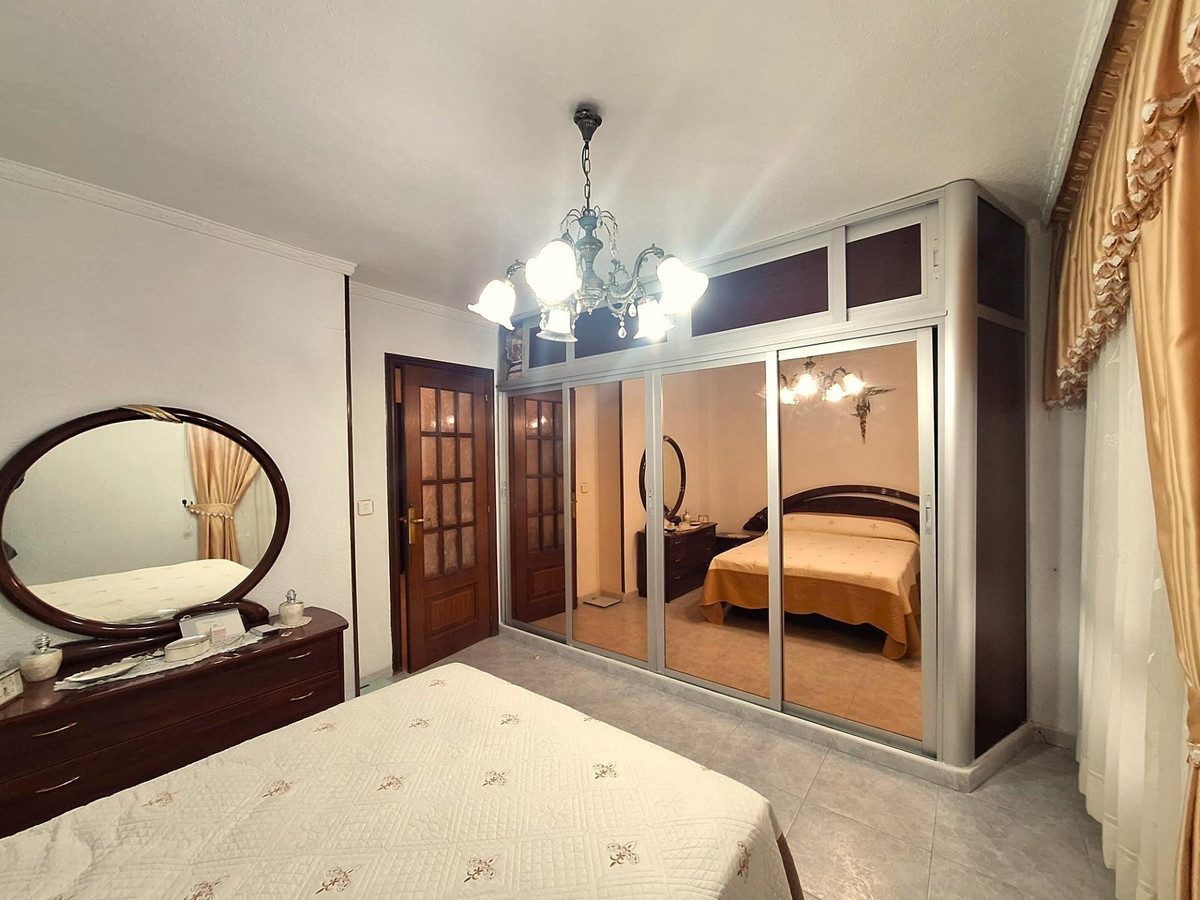 Se vende Apartamento Planta Media de 4 dormitorios en Costa Blanca, Alicante, España