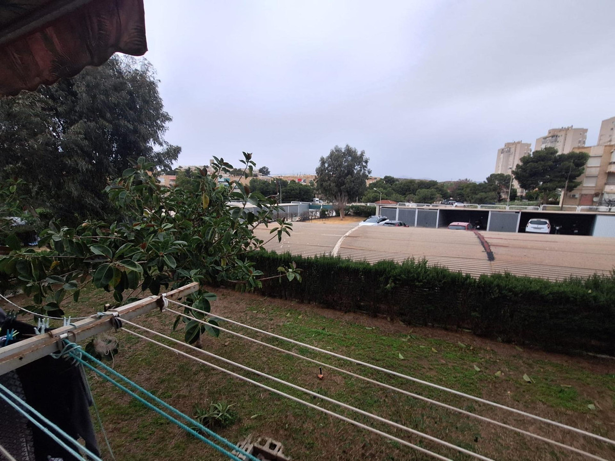 Se vende Apartamento Planta Media de 4 dormitorios en Costa Blanca, Alicante, España