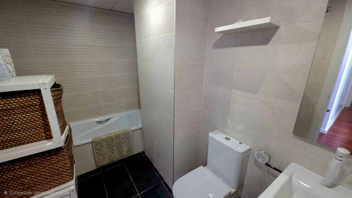 Se vende Apartamento Planta Media de 3 dormitorios en Costa Blanca, Alicante, España