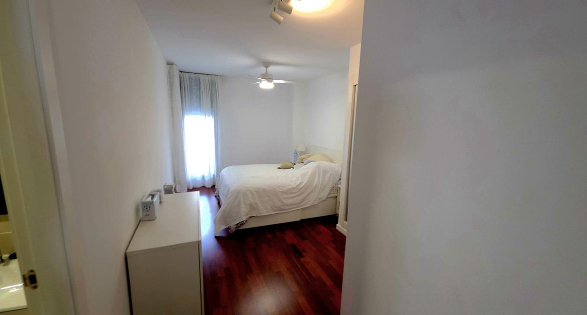 Se vende Apartamento Planta Media de 3 dormitorios en Costa Blanca, Alicante, España
