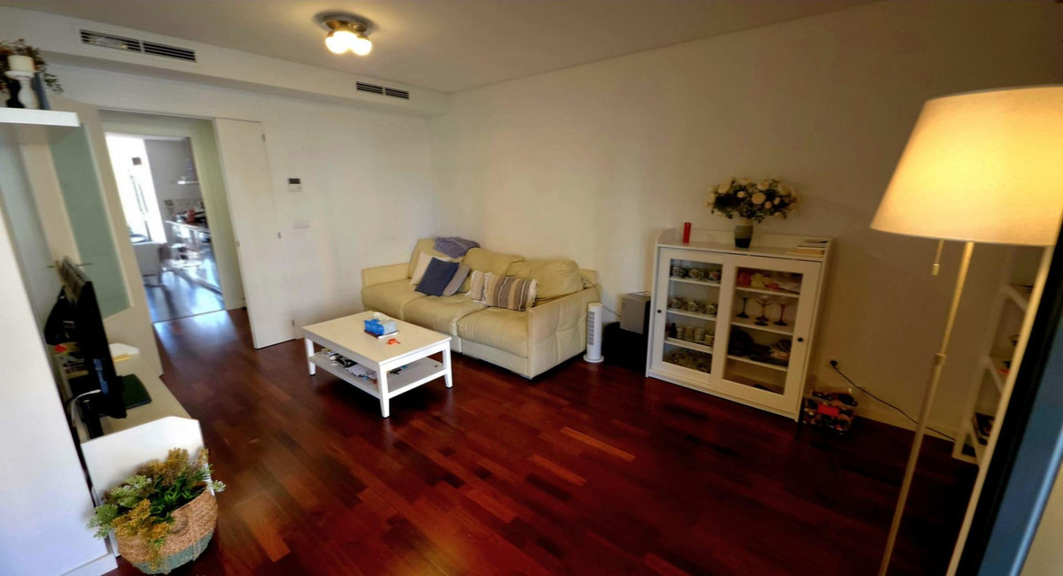 Se vende Apartamento Planta Media de 3 dormitorios en Costa Blanca, Alicante, España