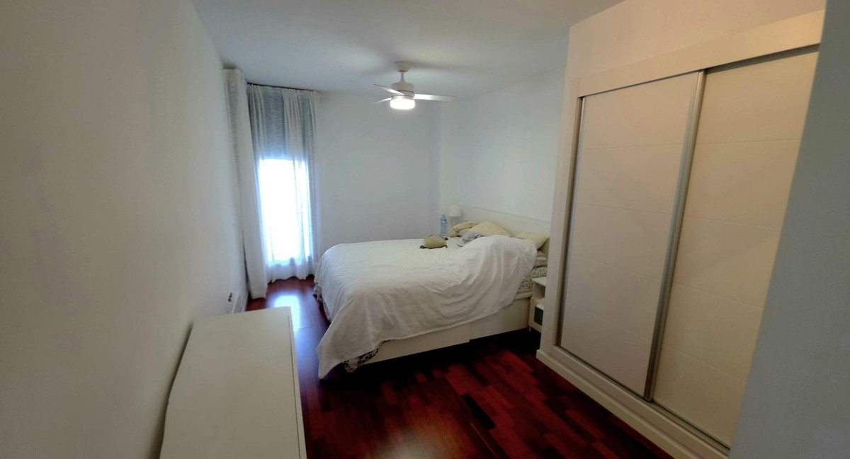 Se vende Apartamento Planta Media de 3 dormitorios en Costa Blanca, Alicante, España