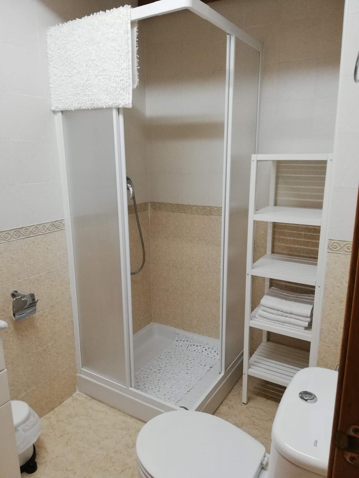 Se vende Apartamento Planta Media de 3 dormitorios en Costa Blanca, Alicante, España