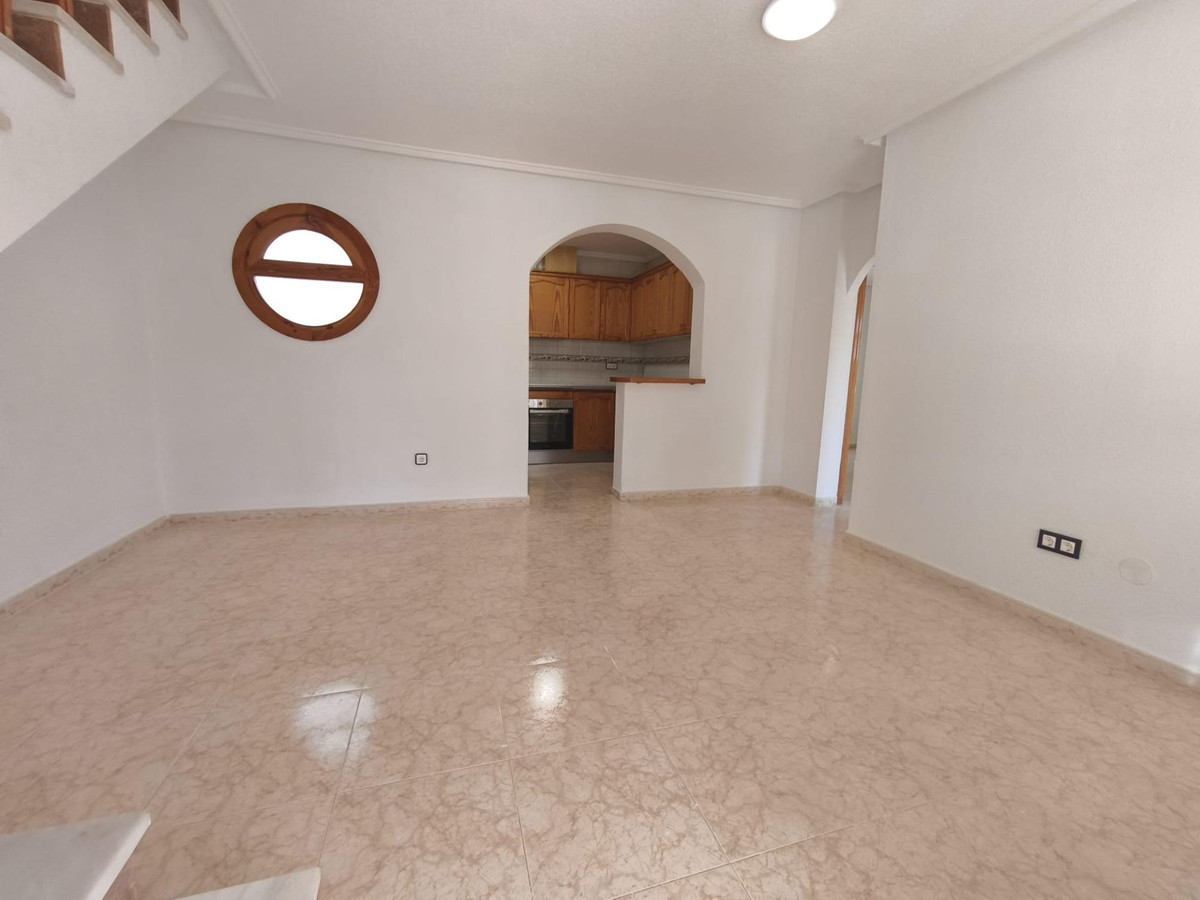 2 Bed Townhouse for sale in Orihuela Costa Blanca, Alicante, Spain
