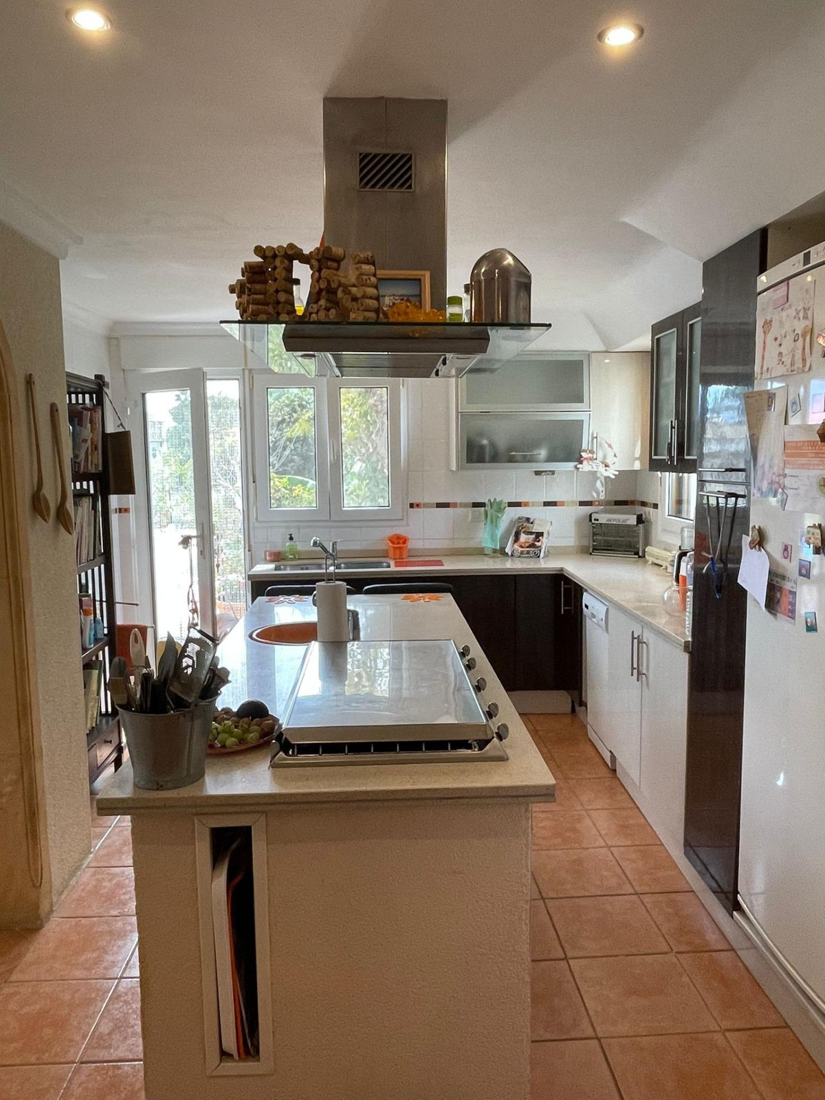 Se vende Bungalow de 8 dormitorios en Costa Blanca, Alicante, España