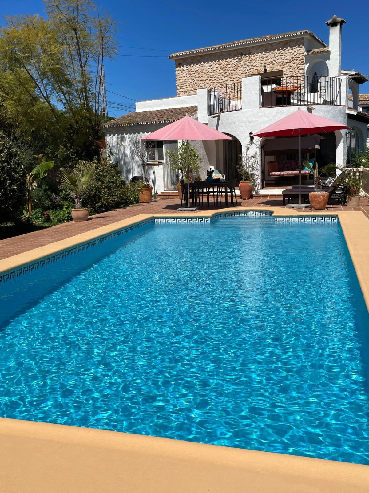 Se vende Bungalow de 8 dormitorios en Costa Blanca, Alicante, España