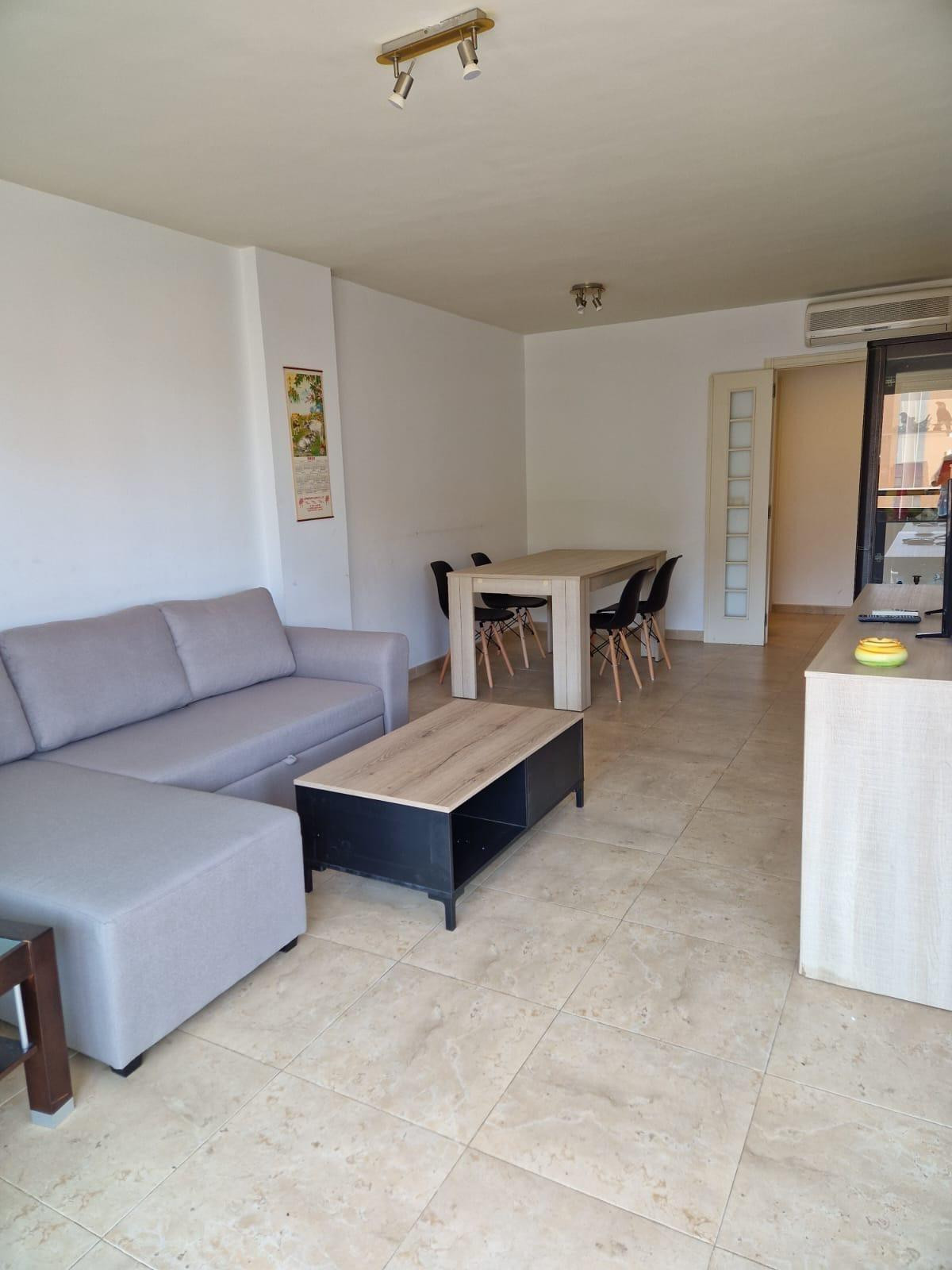 Se vende Apartamento Planta Media de 2 dormitorios en Costa Blanca, Alicante, España