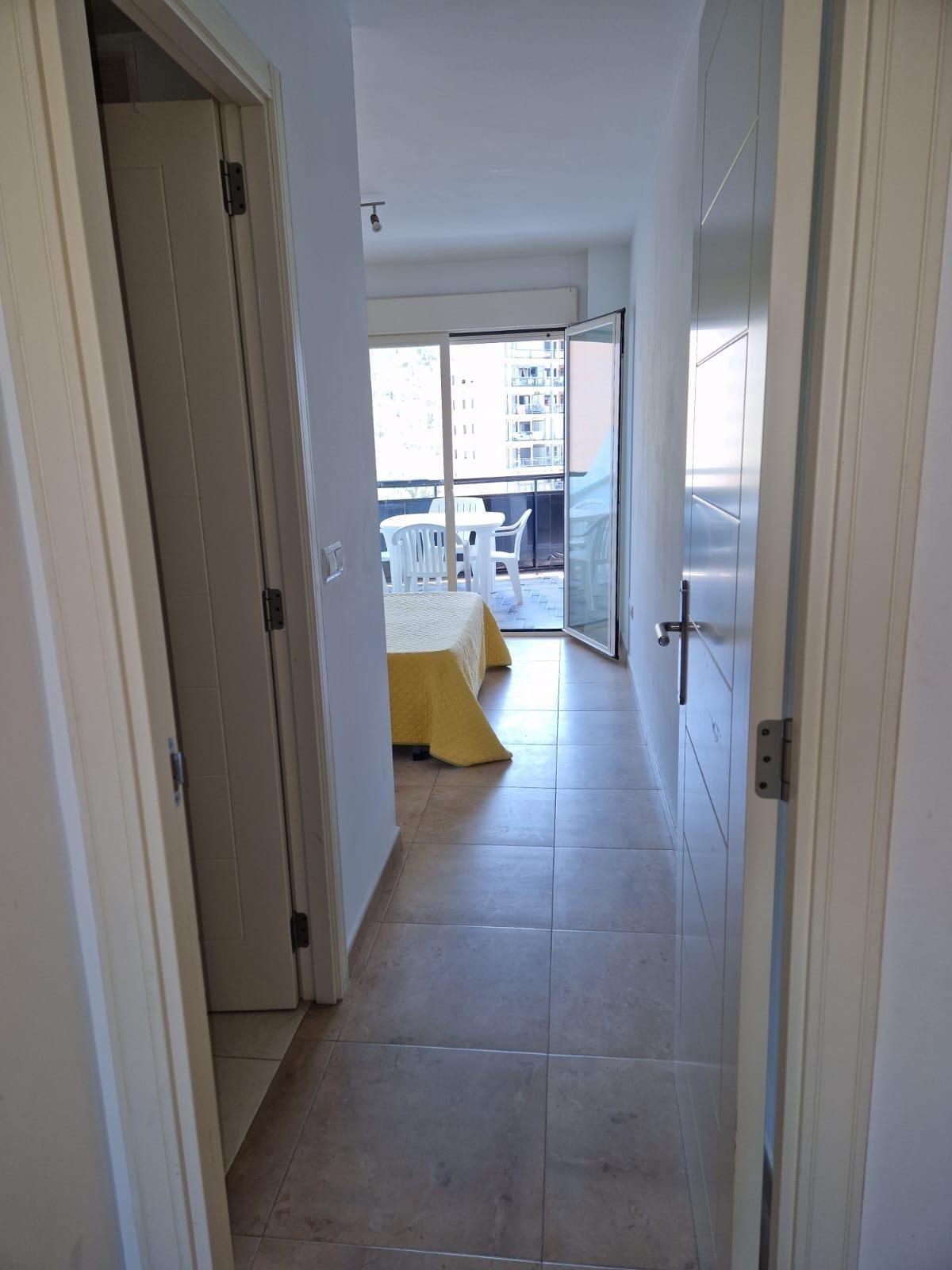 Se vende Apartamento Planta Media de 2 dormitorios en Costa Blanca, Alicante, España