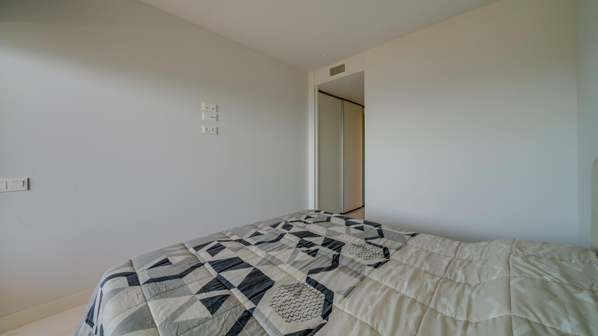 Se vende Apartamento Planta Media de 2 dormitorios en Costa Blanca, Alicante, España