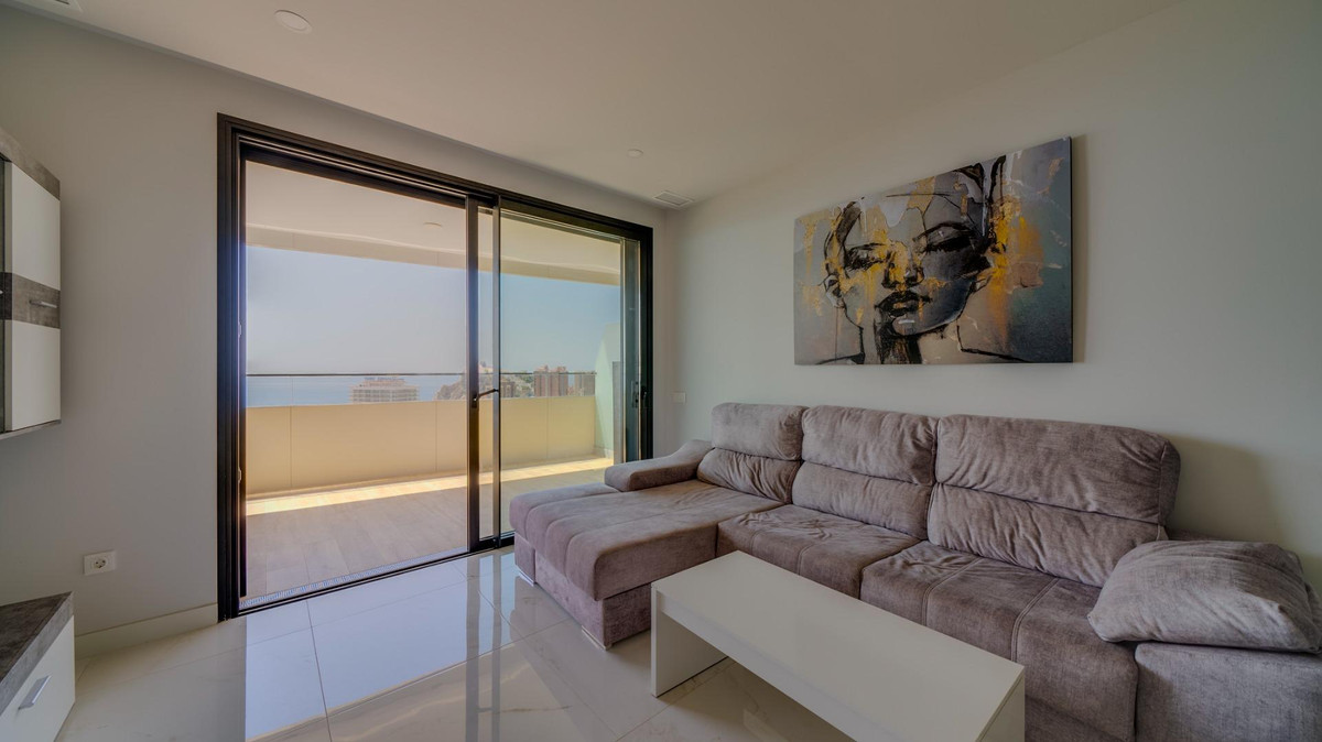 Se vende Apartamento Planta Media de 2 dormitorios en Costa Blanca, Alicante, España