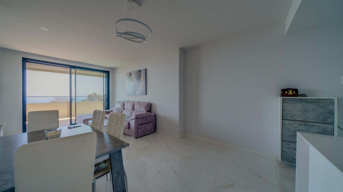 Se vende Apartamento Planta Media de 2 dormitorios en Costa Blanca, Alicante, España