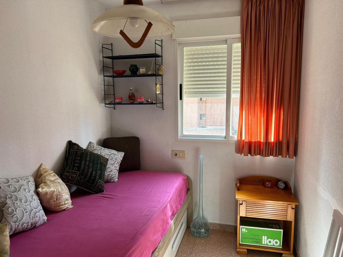 Se vende Apartamento Planta Media de 3 dormitorios en Costa Blanca, Alicante, España