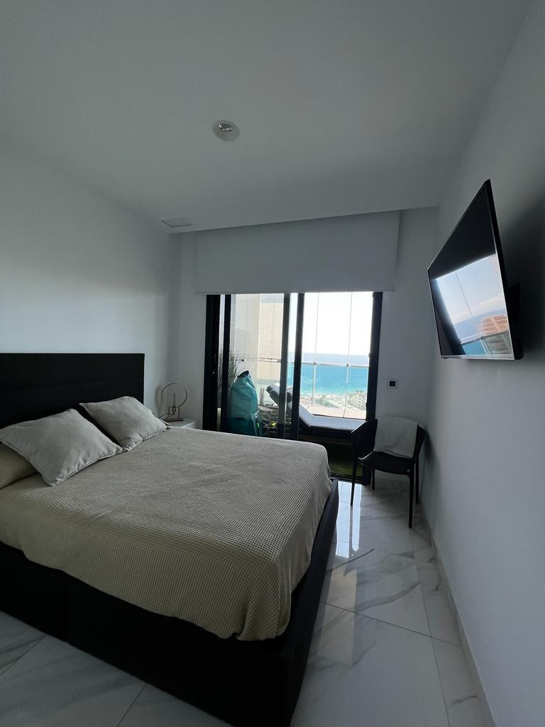 Se vende Apartamento Planta Media de 2 dormitorios en Costa Blanca, Alicante, España